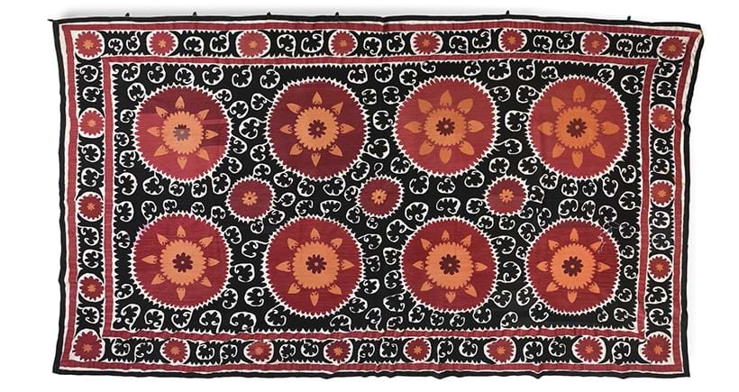 Inline Image - Lot 154: An Uzbek Suzani, 20th century | Est. £200-300 (+ fees)