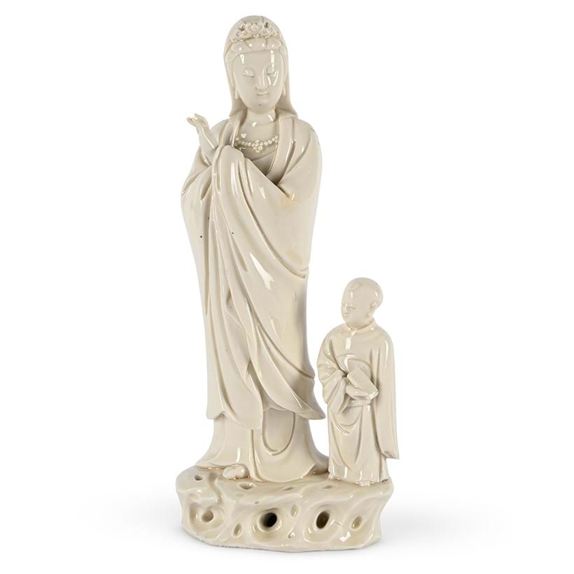 Inline Image - Lot 197: A fine Chinese Dehua porcelain standing figure of a Guanyin, Late Ming, circa 1640 | Est. £2,000-3,000 (+ fees)