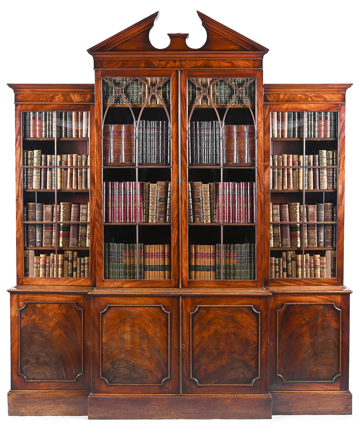 Inline Image - Lot 153: A George III mahogany breakfront bookcase, circa 1780 | Sold for £15,240