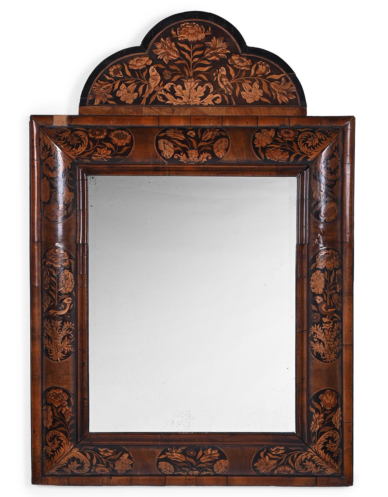 Inline Image - Lot 376: A fine William & Mary walnut, ebony and marquetry cushion frame mirror circa 1690 | Sold for £20,320