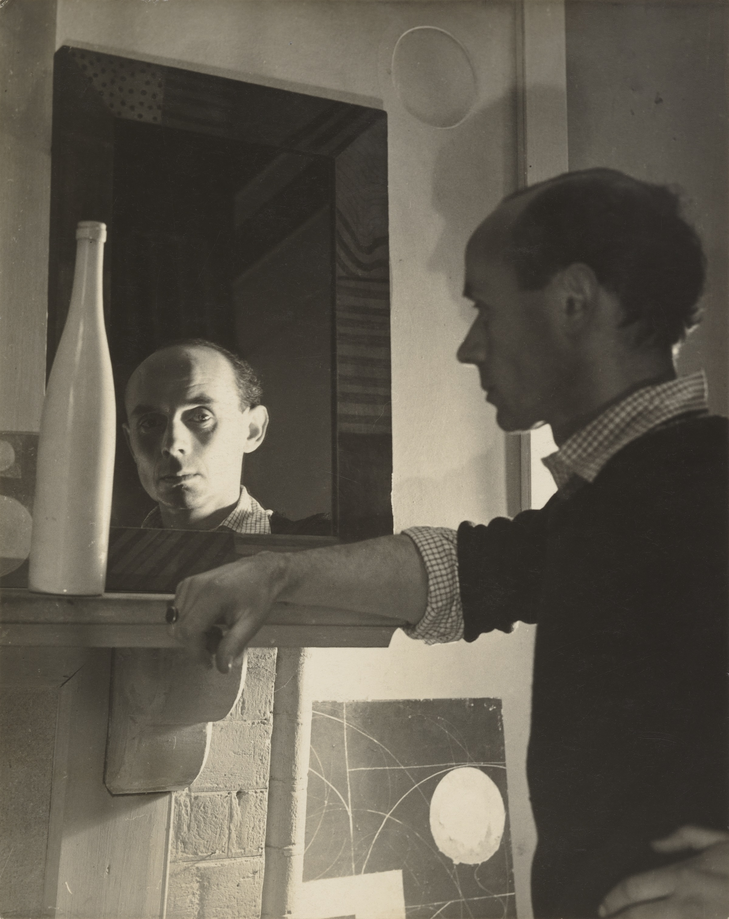 Inline Image - Ben Nicholson by Humphrey Spender, circa 1935, bromide print © National Portrait Gallery, London